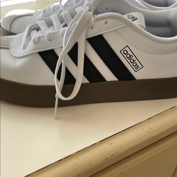 Adidas Women's White and Black Sneakers - Picture 6 of 6